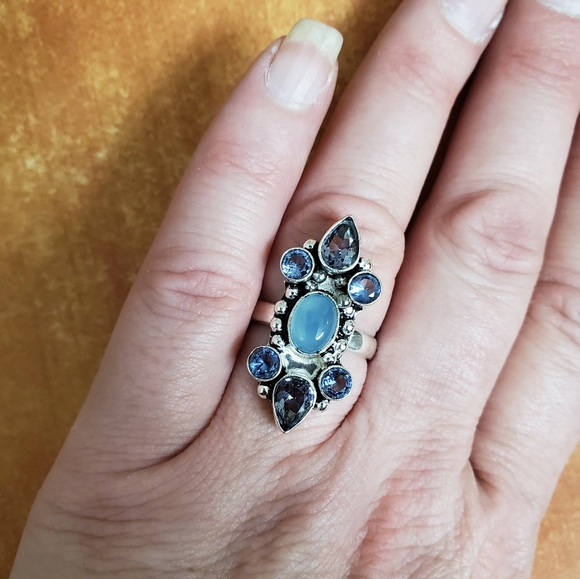 New Blue Quartz and Chalcedony Silver Plated Ring. - Picture 5 of 7